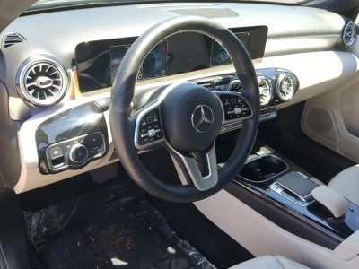 2019 Mercedes-Benz A 220 A 220
