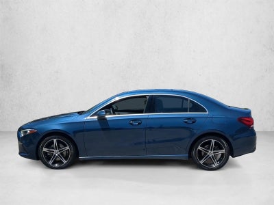 2019 Mercedes-Benz A 220 A 220
