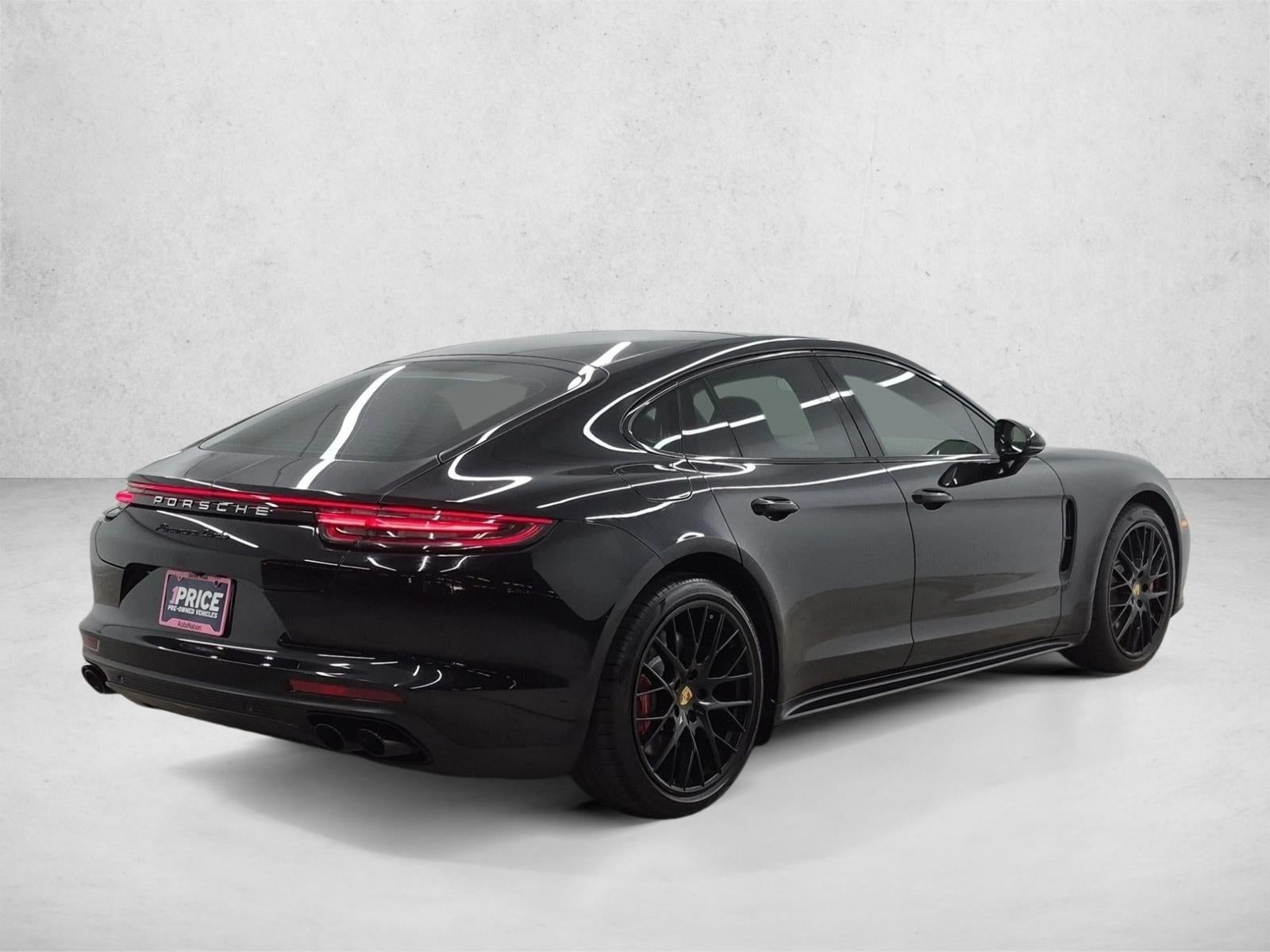 2017 Porsche Panamera Turbo