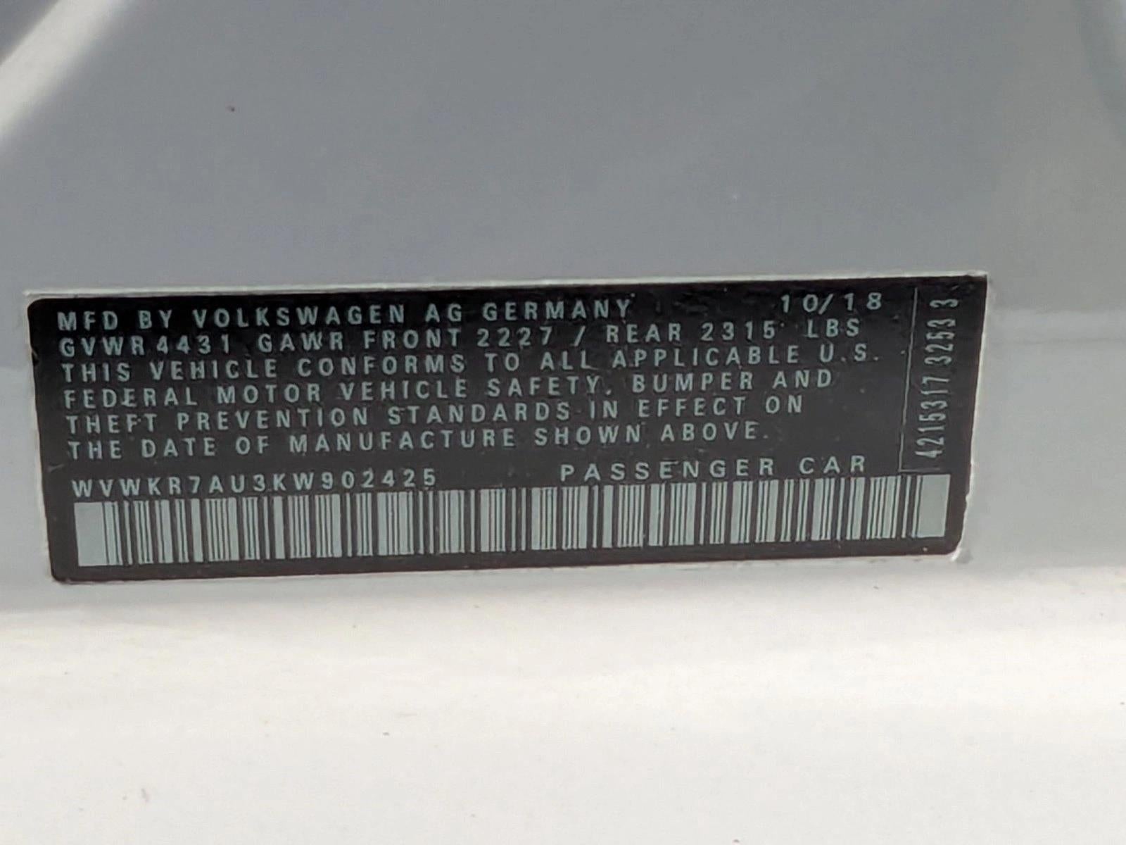 2019 Volkswagen e-Golf SE