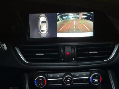 2017 Alfa Romeo Giulia Ti RWD