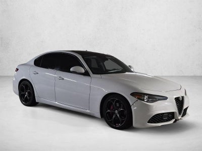 2017 Alfa Romeo Giulia Ti RWD