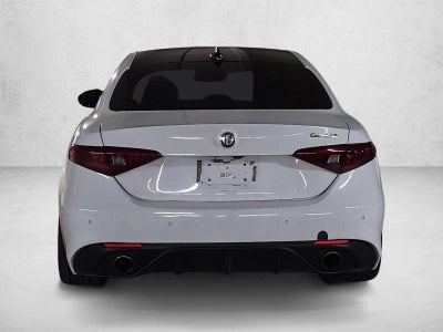 2017 Alfa Romeo Giulia Ti RWD