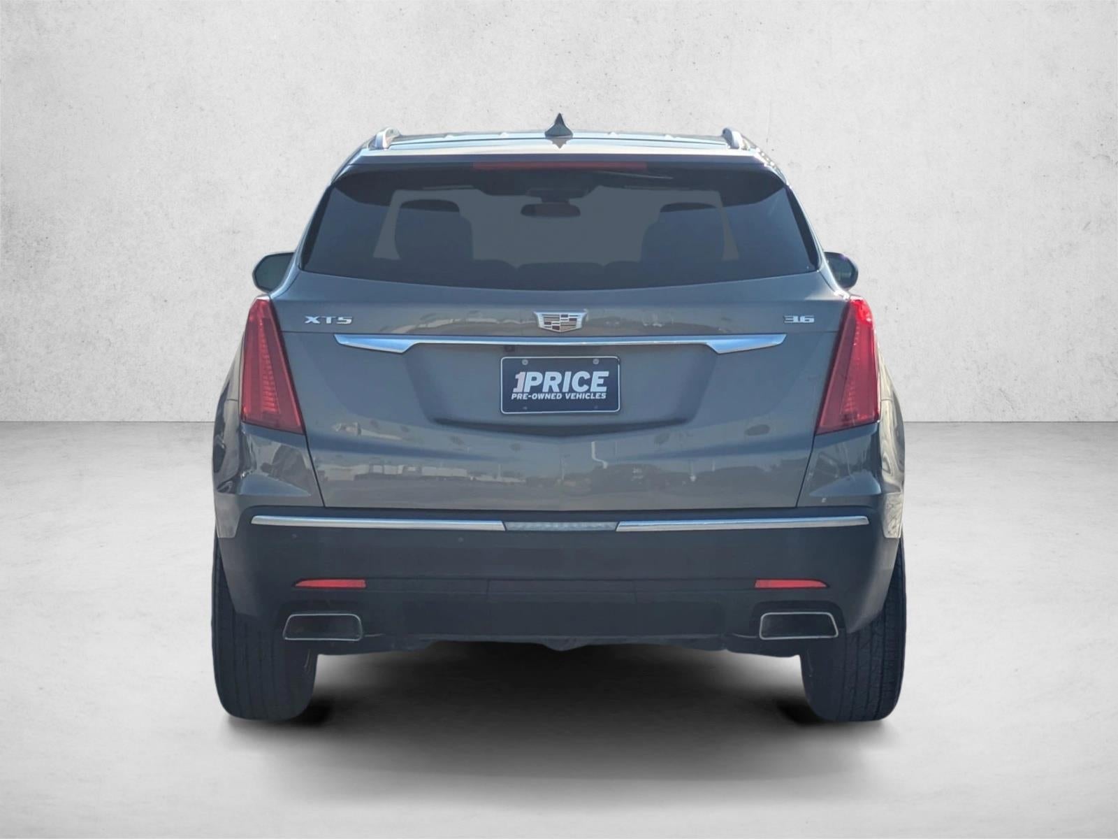 2018 Cadillac XT5 Luxury FWD