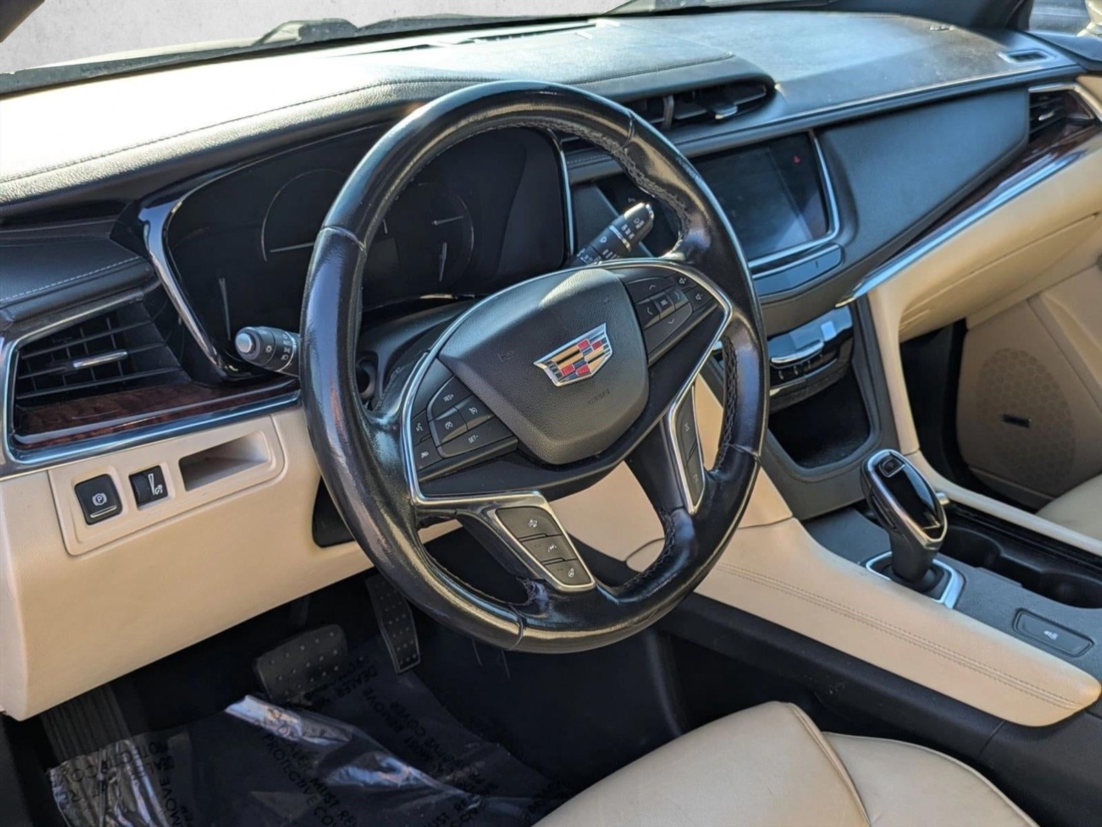 2018 Cadillac XT5 Luxury FWD