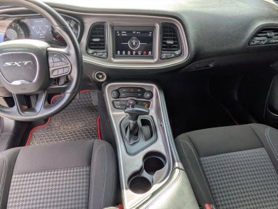 2022 Dodge Challenger SXT