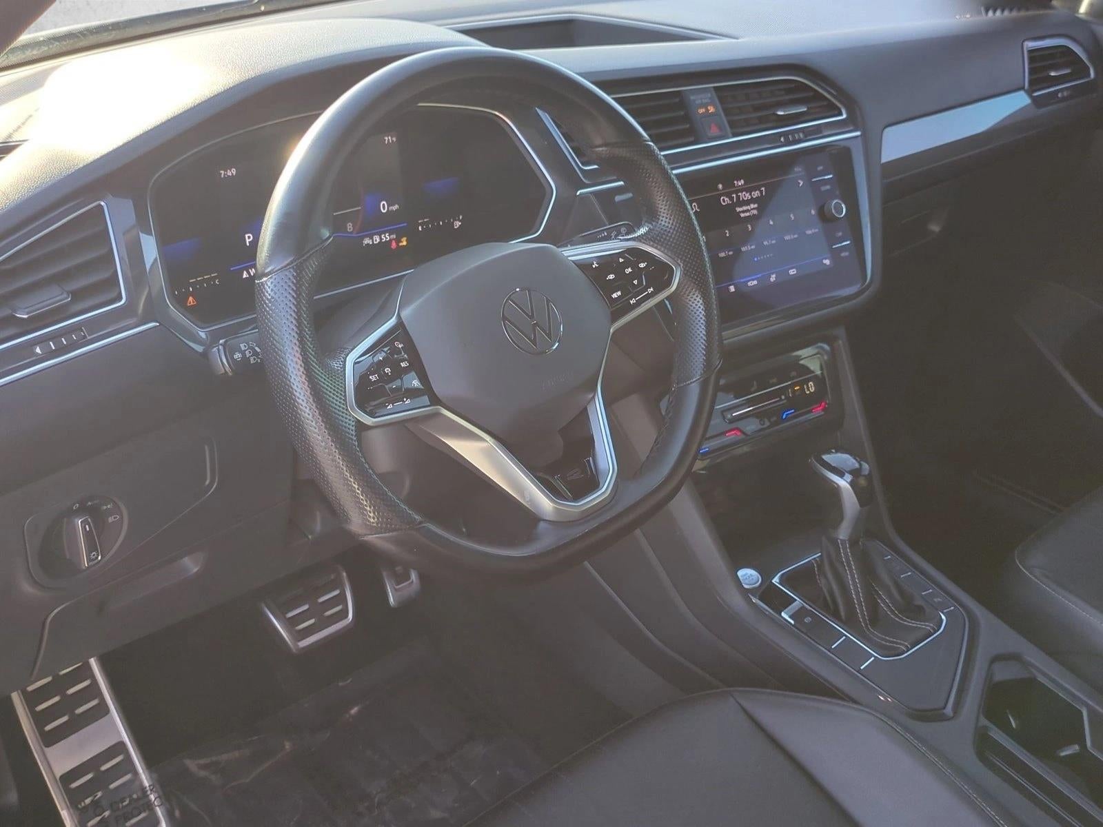 2022 Volkswagen Tiguan SE R-Line Black