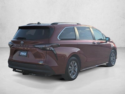 2023 Toyota Sienna XLE