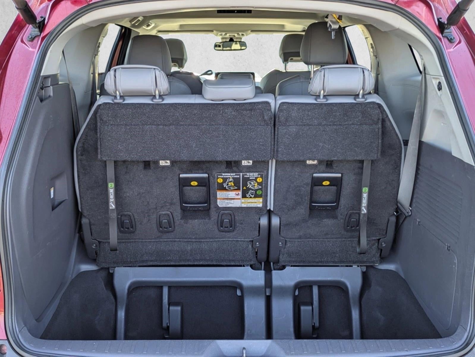 2023 Toyota Sienna XLE