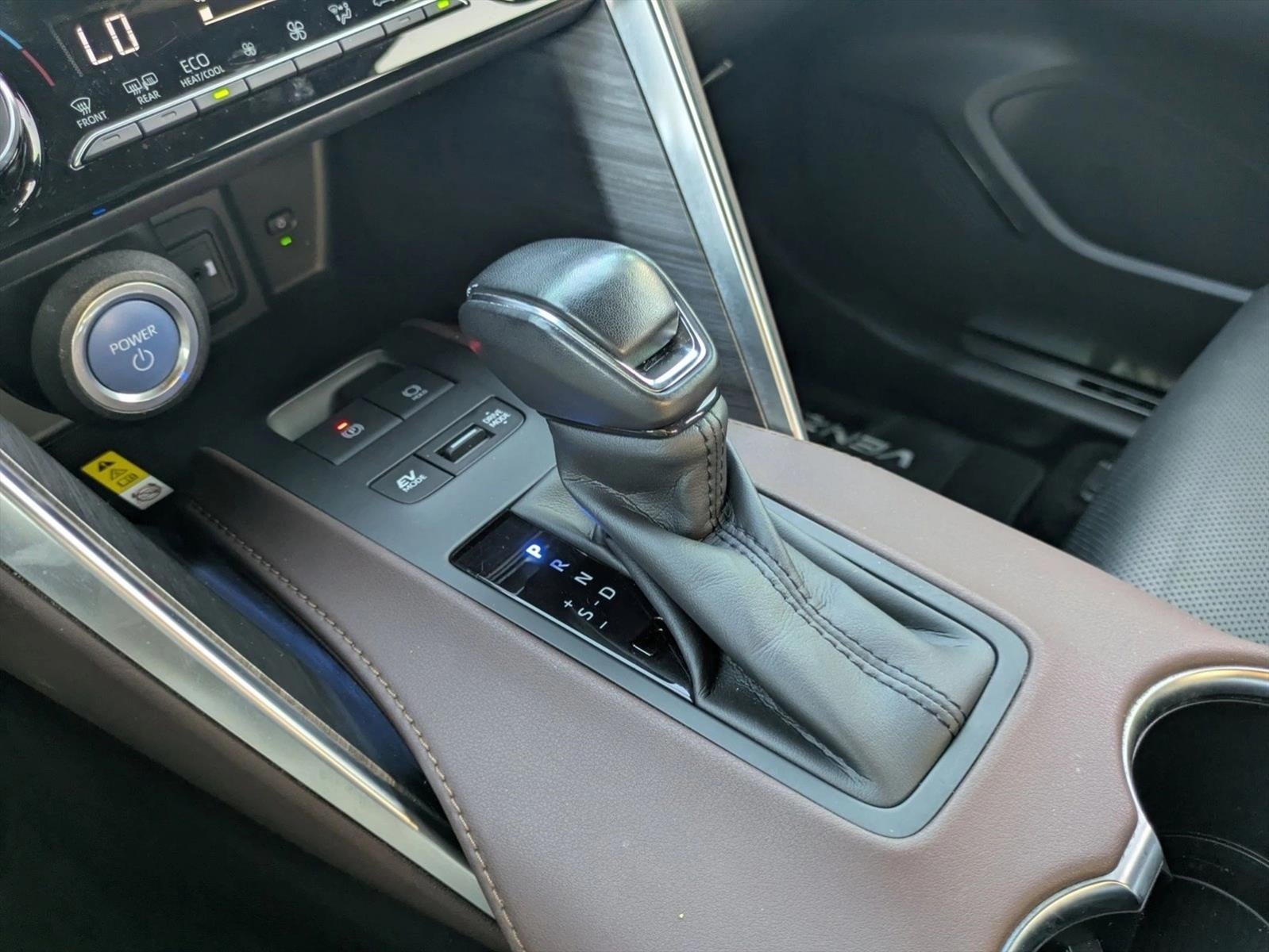 2021 Toyota Venza LE