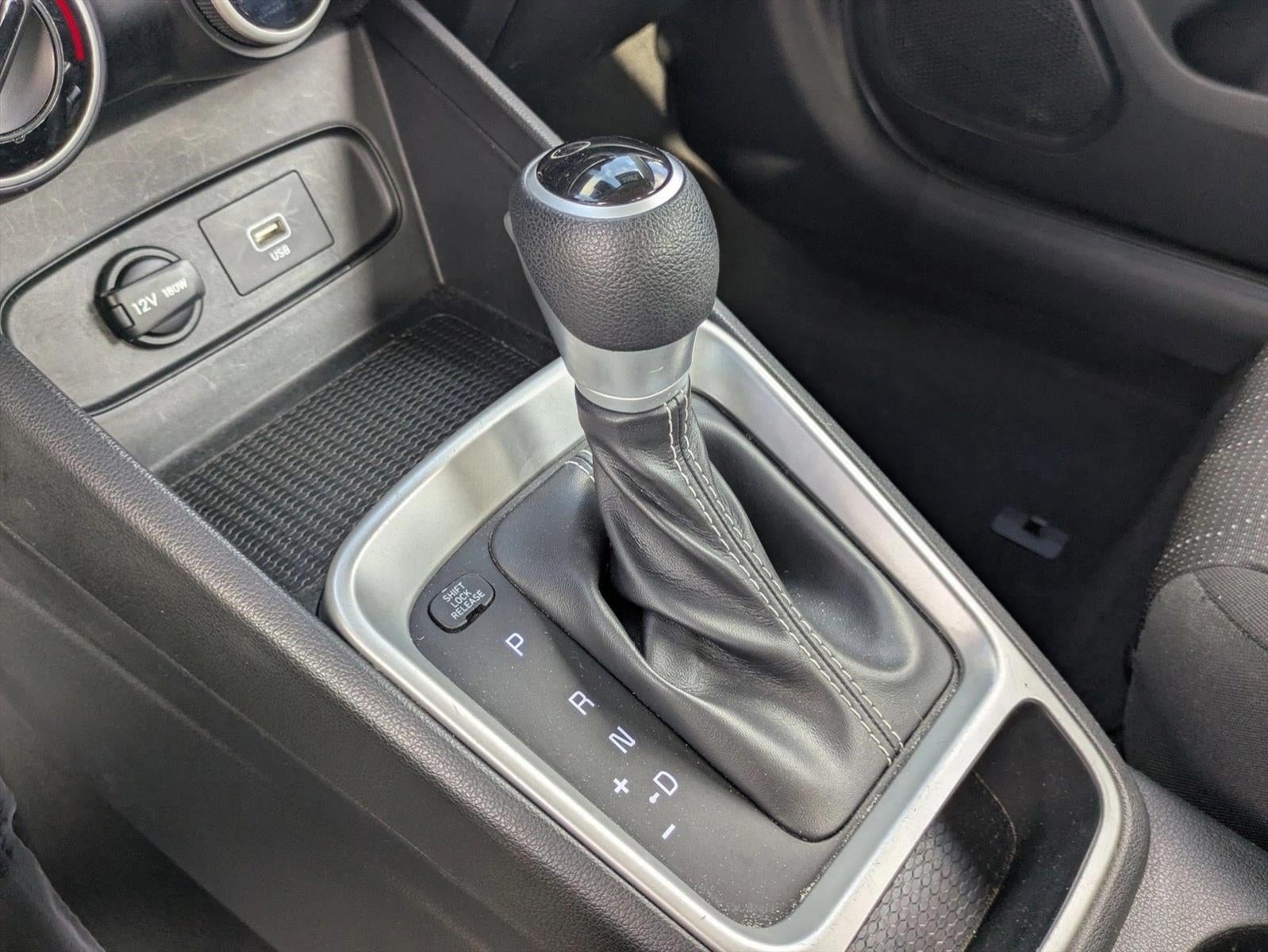 2021 Hyundai Venue SE