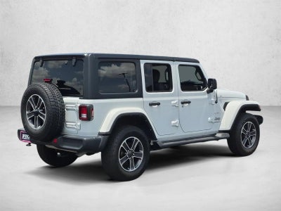 2023 Jeep Wrangler 4-Door Sahara 4x4