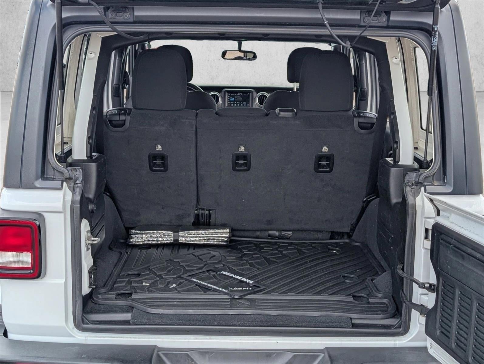 2021 Jeep Wrangler Unlimited Sahara 4x4