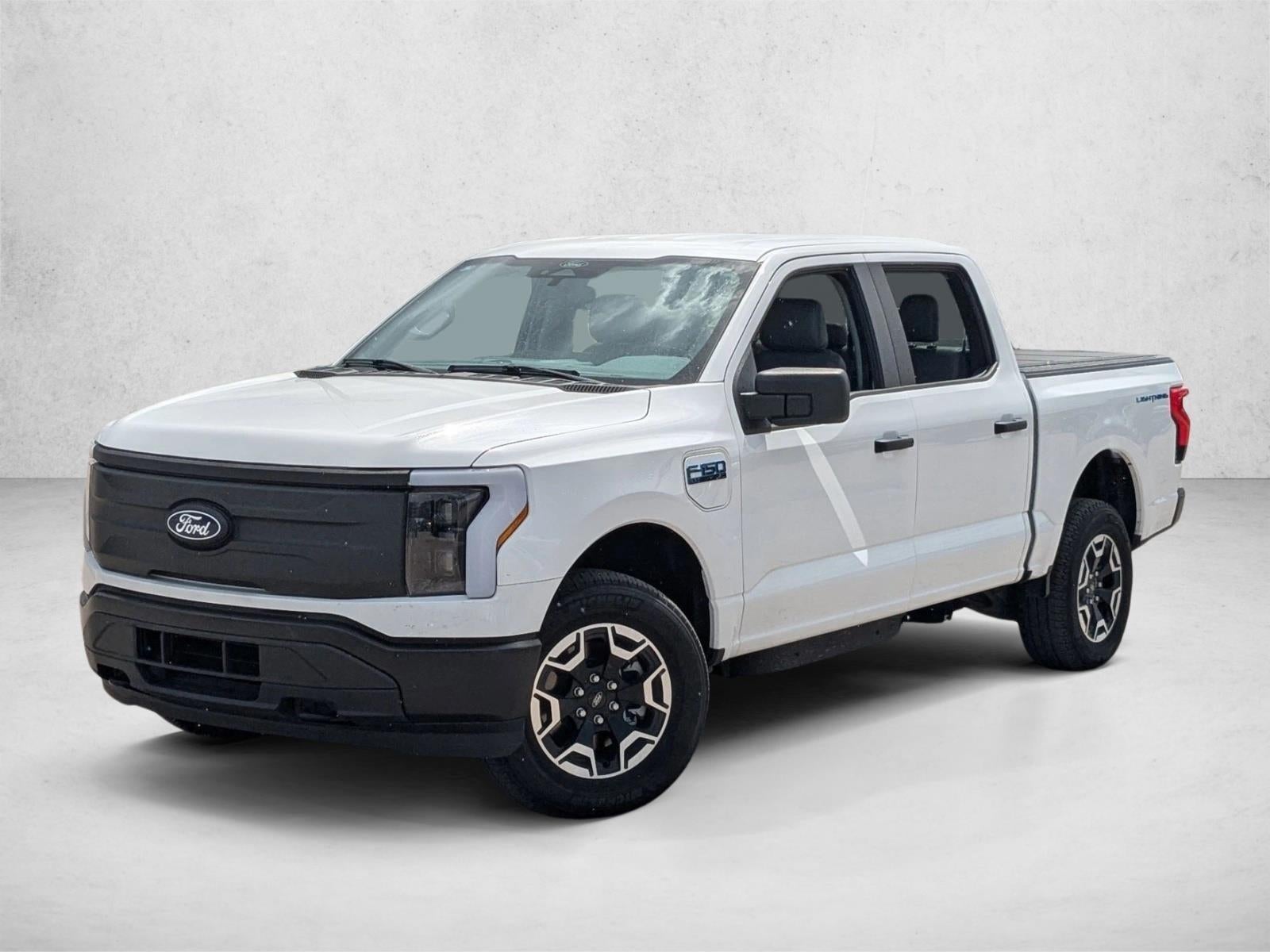 2024 Ford F-150 Lightning Pro