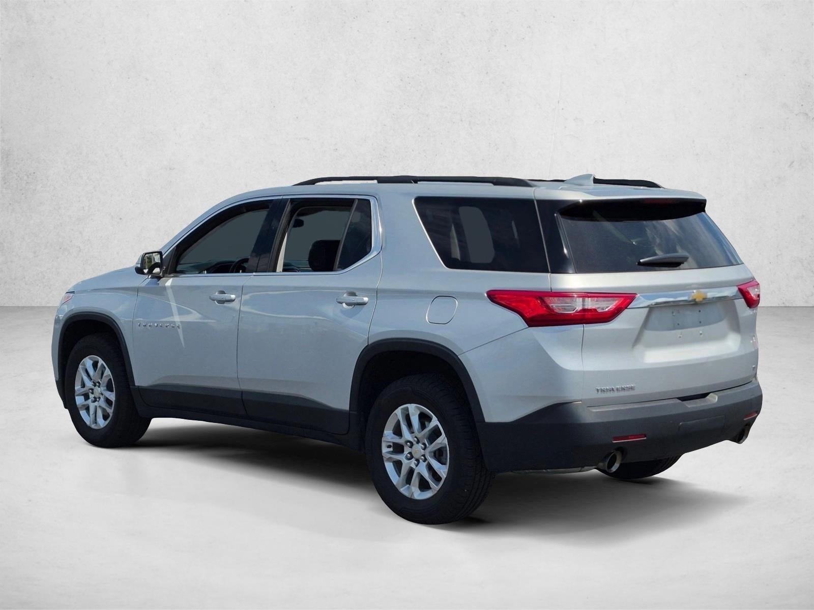 2021 Chevrolet Traverse LT Cloth