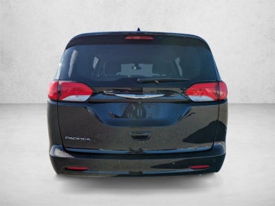 2017 Chrysler Pacifica LX