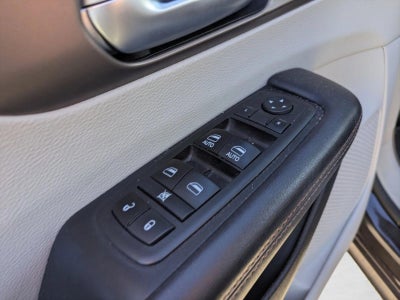 2017 Chrysler Pacifica LX