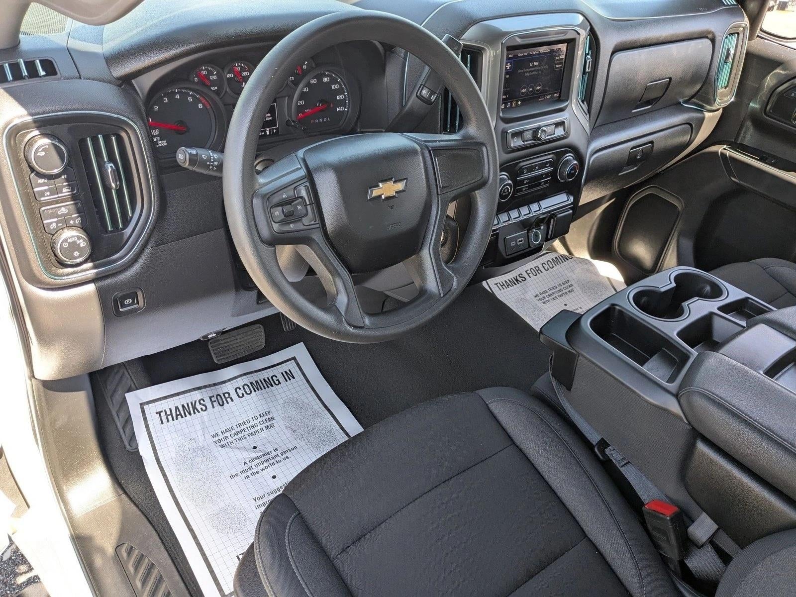 2025 Chevrolet Silverado 1500 Custom