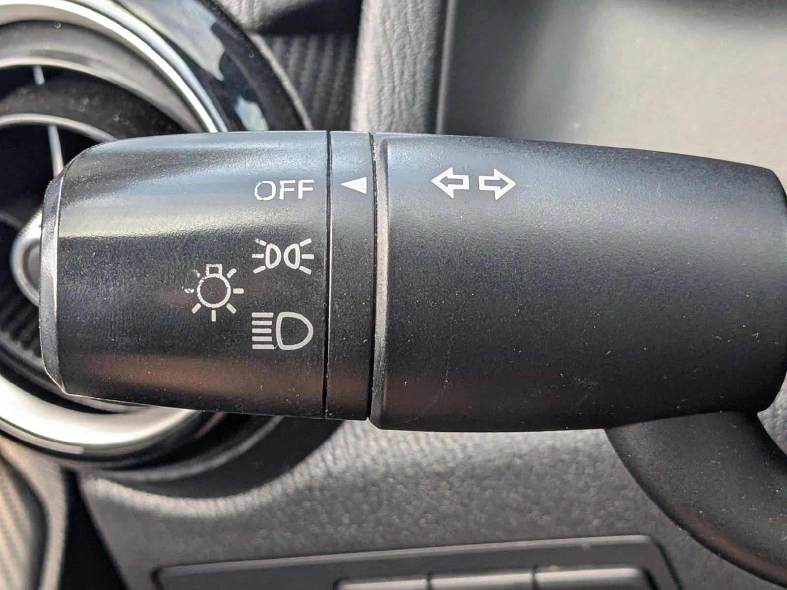 2017 Toyota Yaris iA MANUAL (NATL)