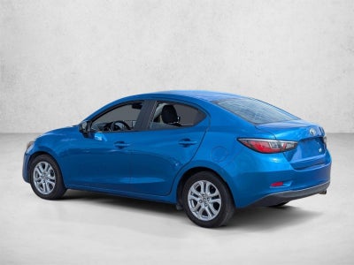 2017 Toyota Yaris iA MANUAL (NATL)