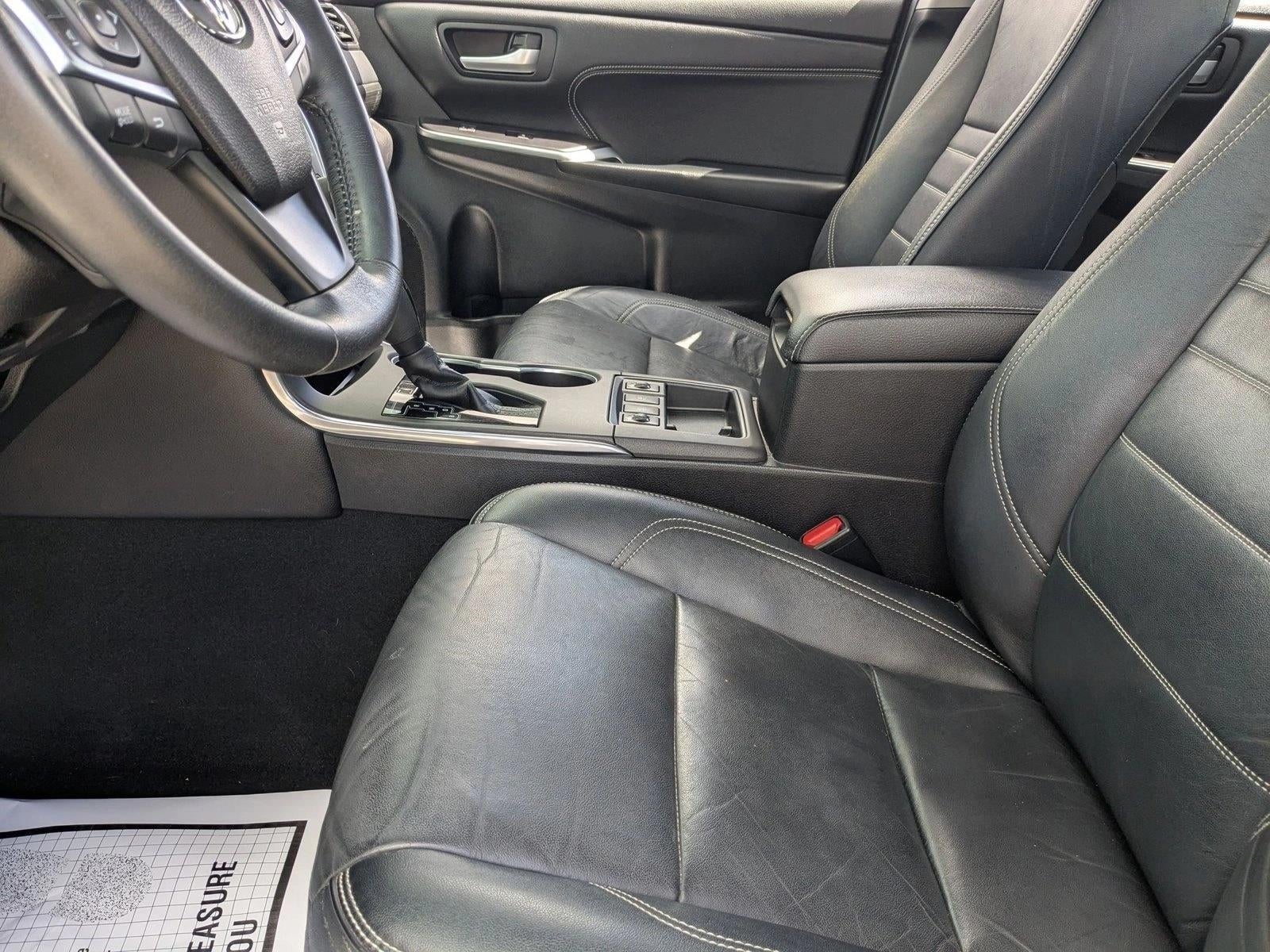 2015 Toyota Camry Hybrid LE