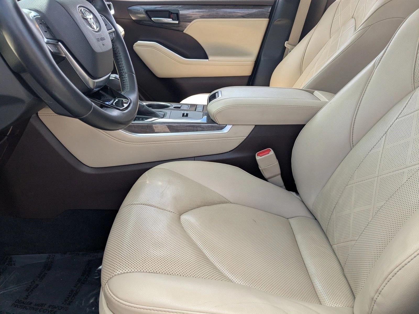 2020 Toyota Highlander Hybrid Platinum