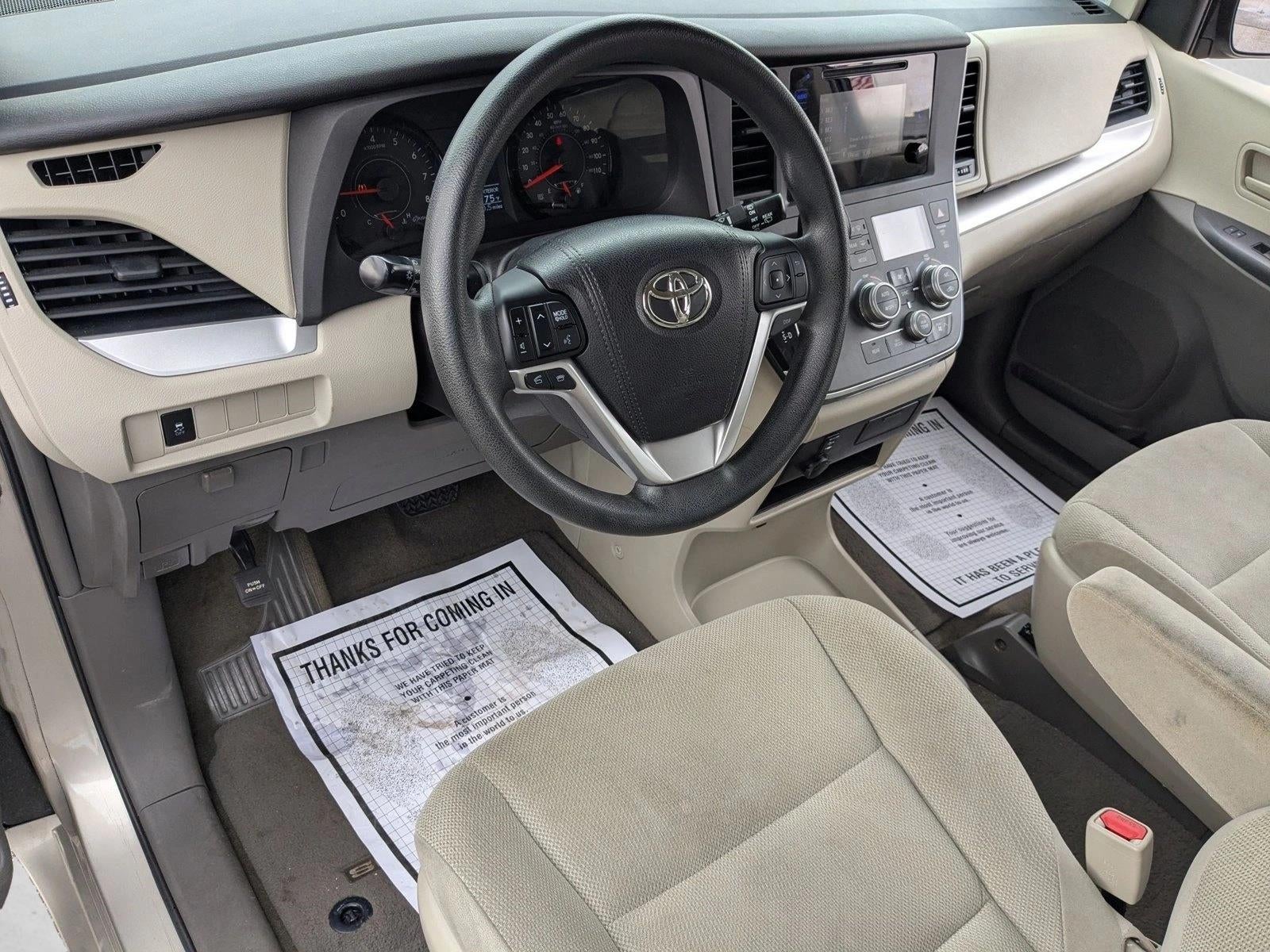 2016 Toyota Sienna L