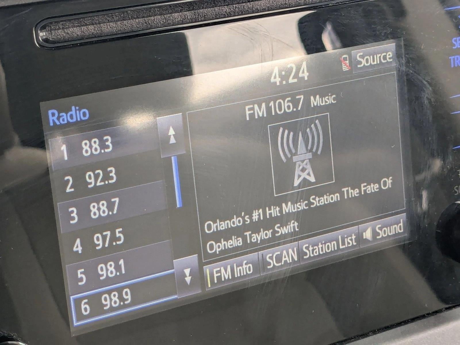 2016 Toyota Sienna L