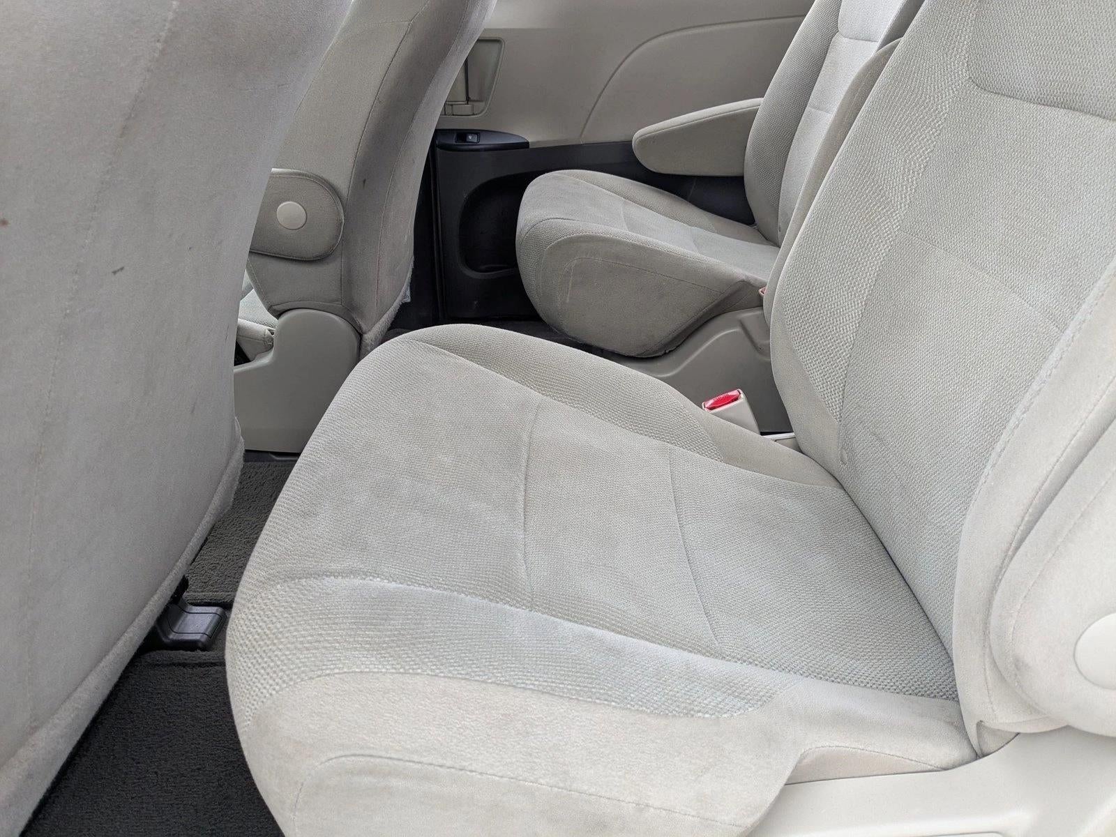 2016 Toyota Sienna L