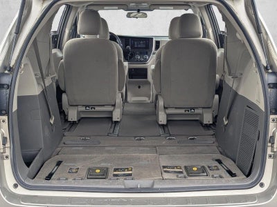 2016 Toyota Sienna L