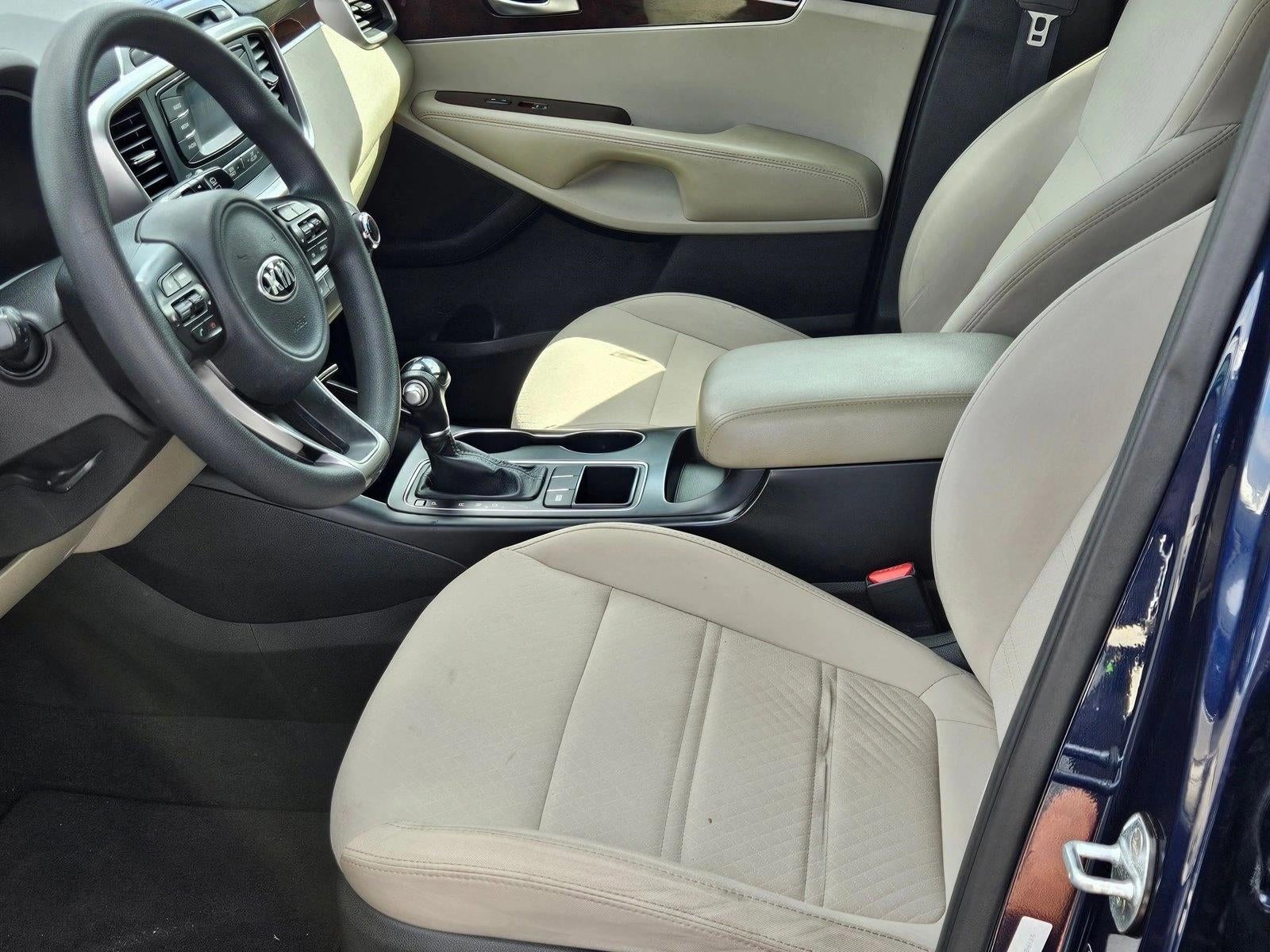 2017 Kia Sorento LX