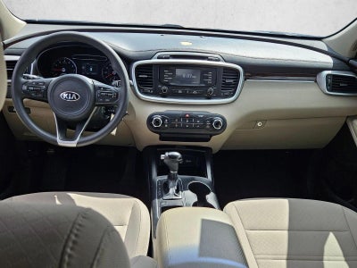 2017 Kia Sorento LX