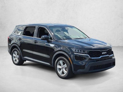 2022 Kia Sorento LX