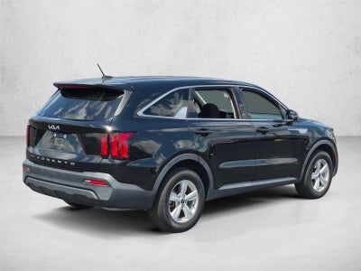 2022 Kia Sorento LX