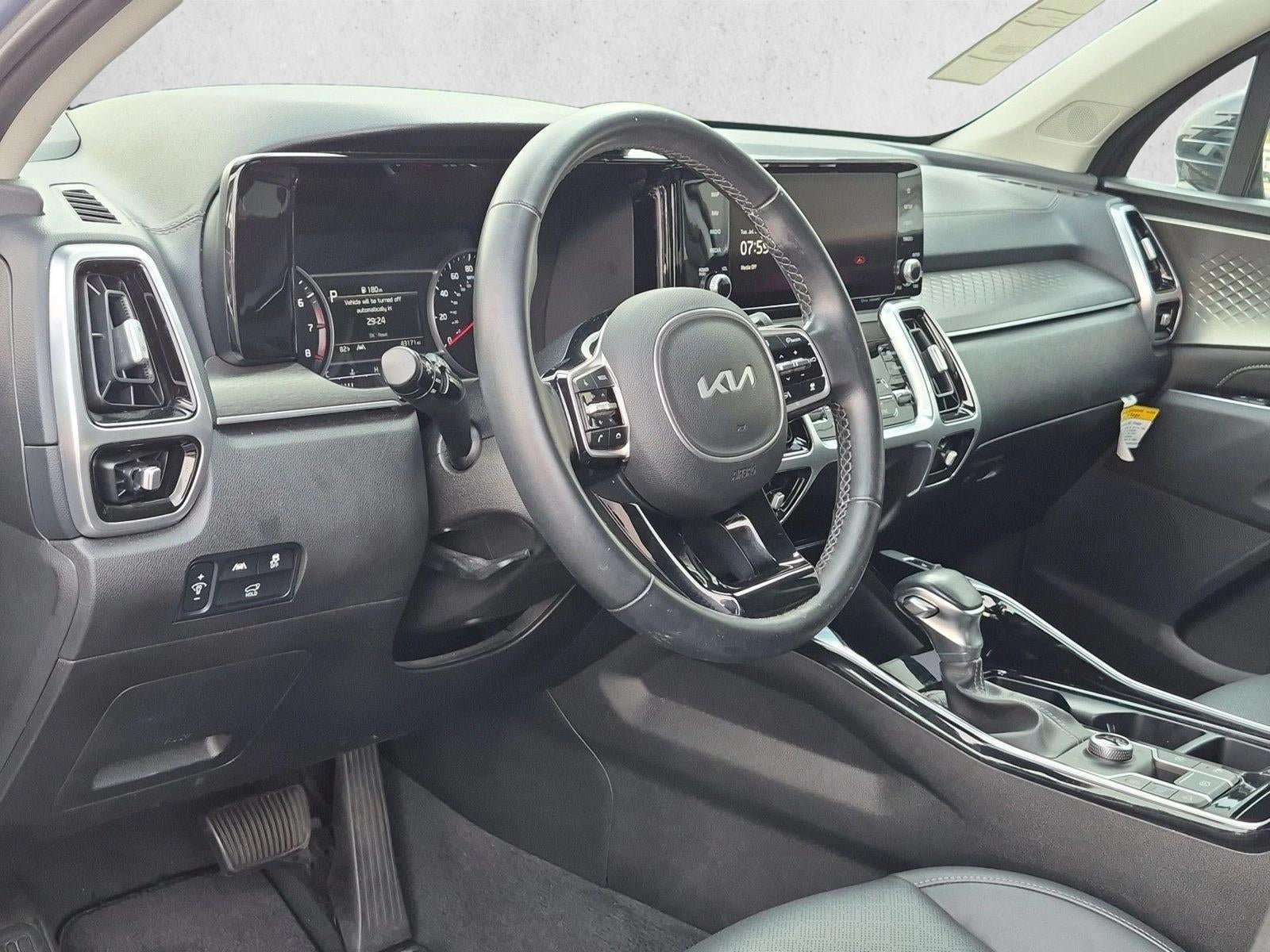 2022 Kia Sorento SX