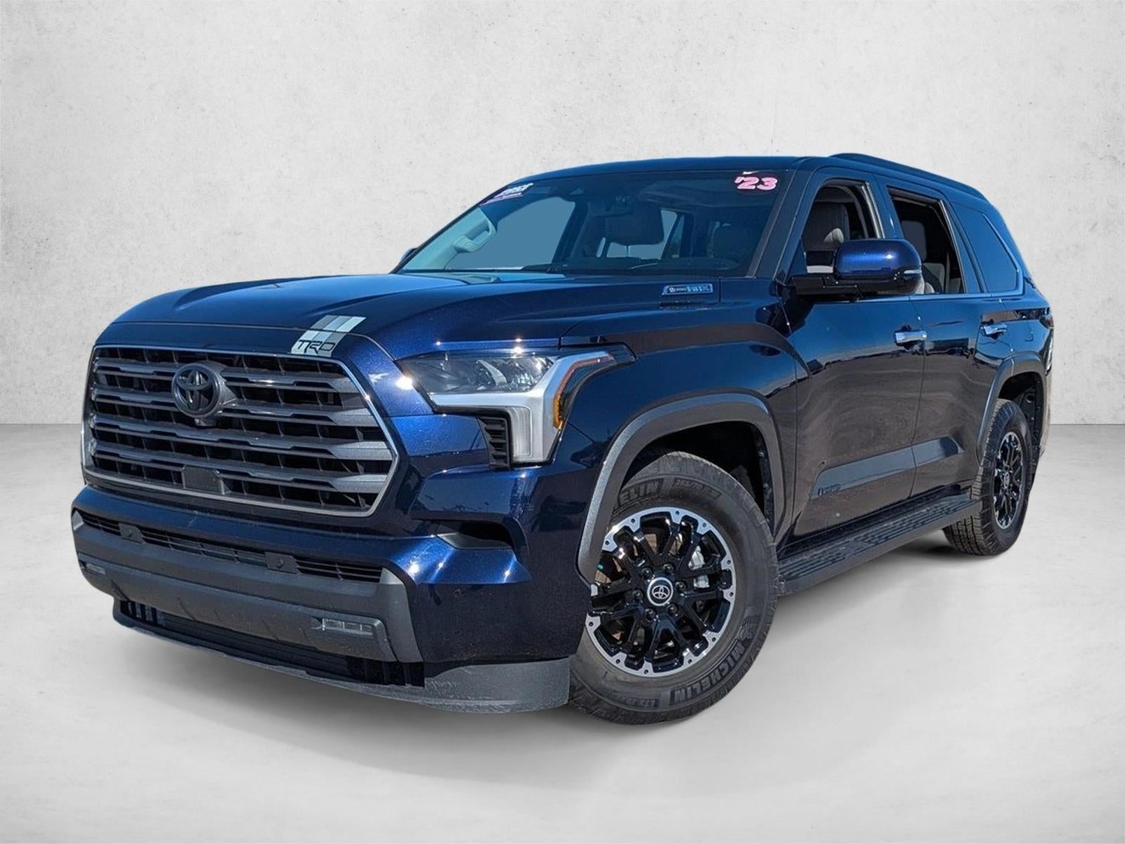 2023 Toyota Sequoia SR5