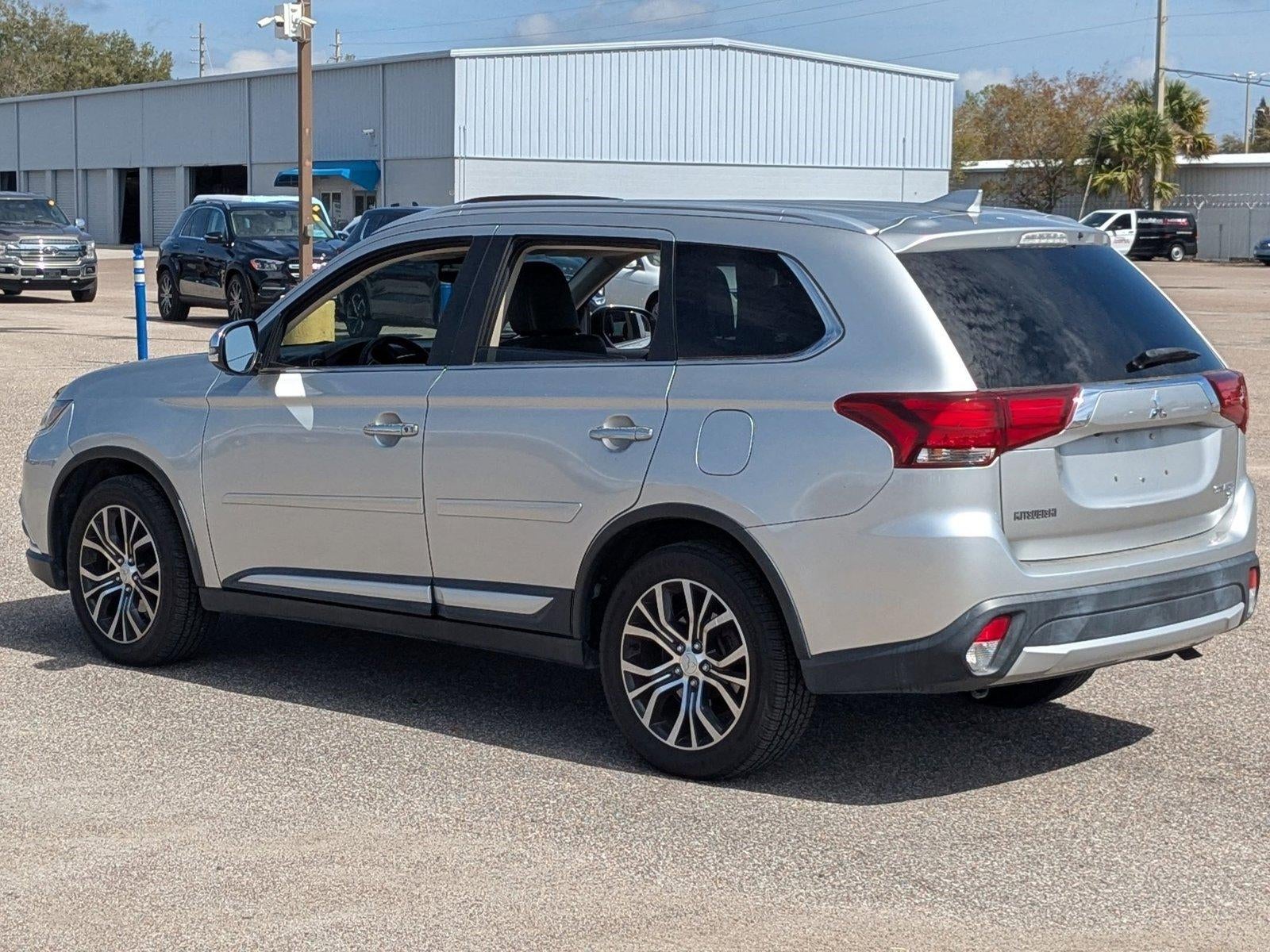 2018 Mitsubishi Outlander SE