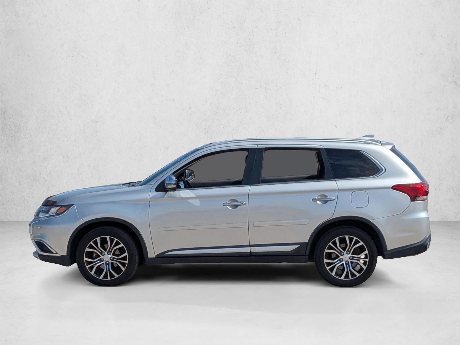 2018 Mitsubishi Outlander SE