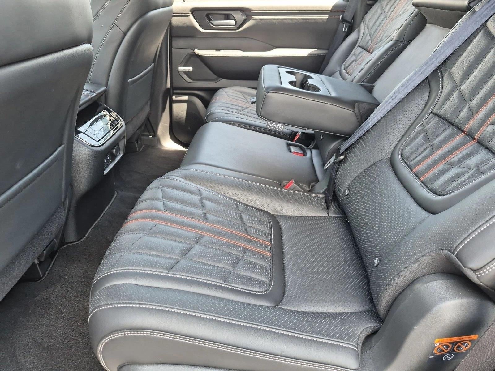 2025 Nissan Armada PRO-4X 4WD
