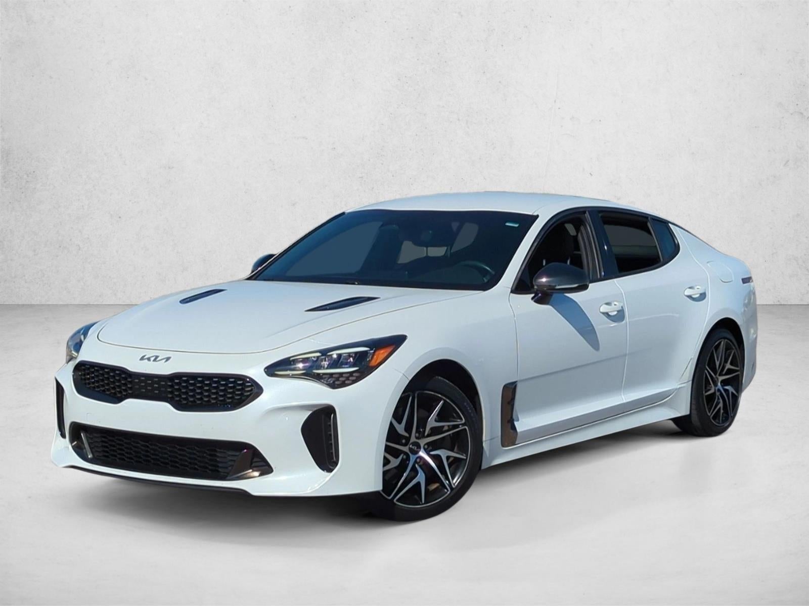 2023 Kia Stinger GT-Line