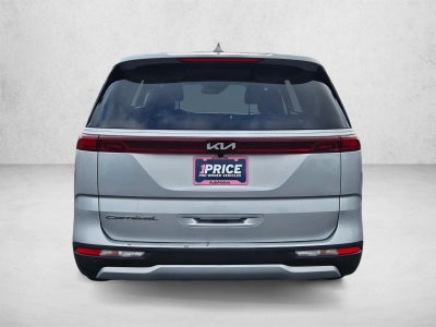 2022 Kia Carnival LX