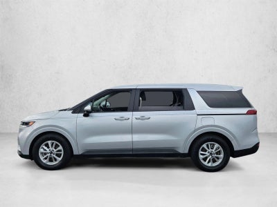 2022 Kia Carnival LX