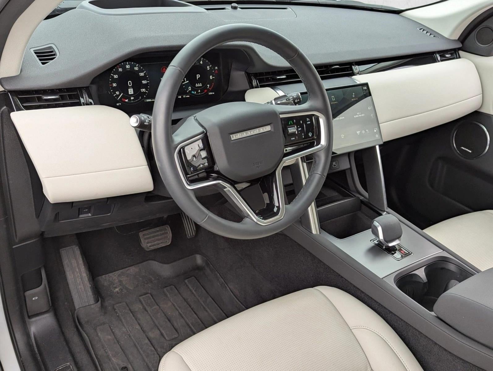 2025 Land Rover Discovery Sport S