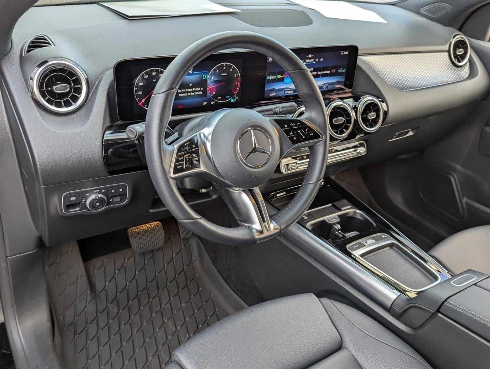 2025 Mercedes-Benz GLA 250 4MATIC®