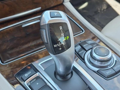 2013 BMW 750i 750i