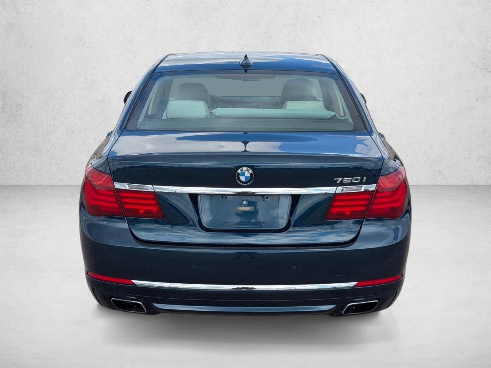 2013 BMW 750i 750i