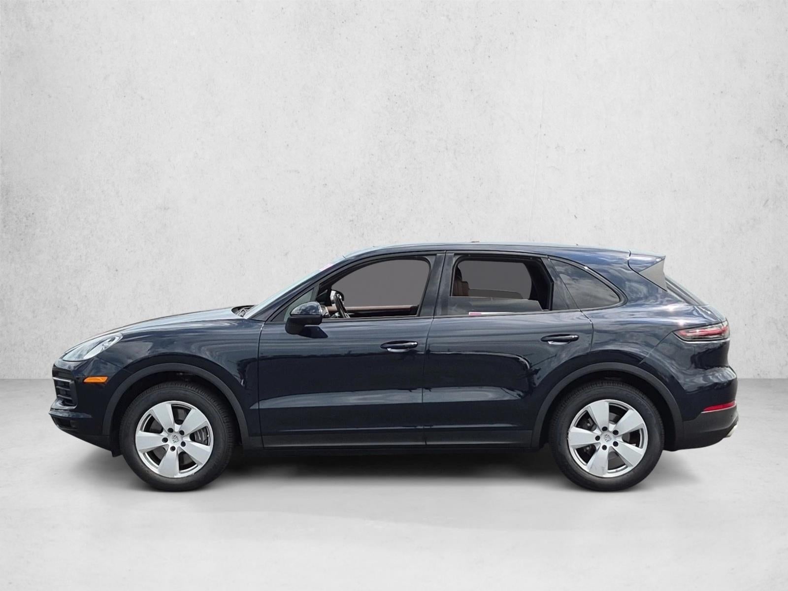2022 Porsche Cayenne Base