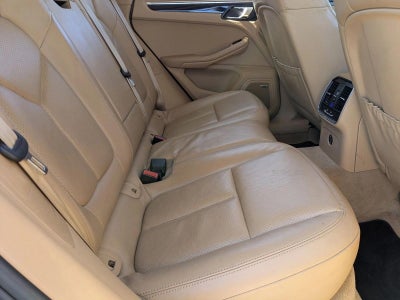 2017 Porsche Macan S