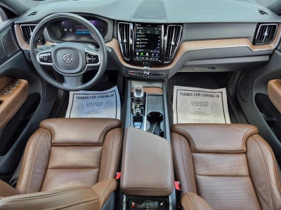 2022 Volvo XC60 B6 Inscription