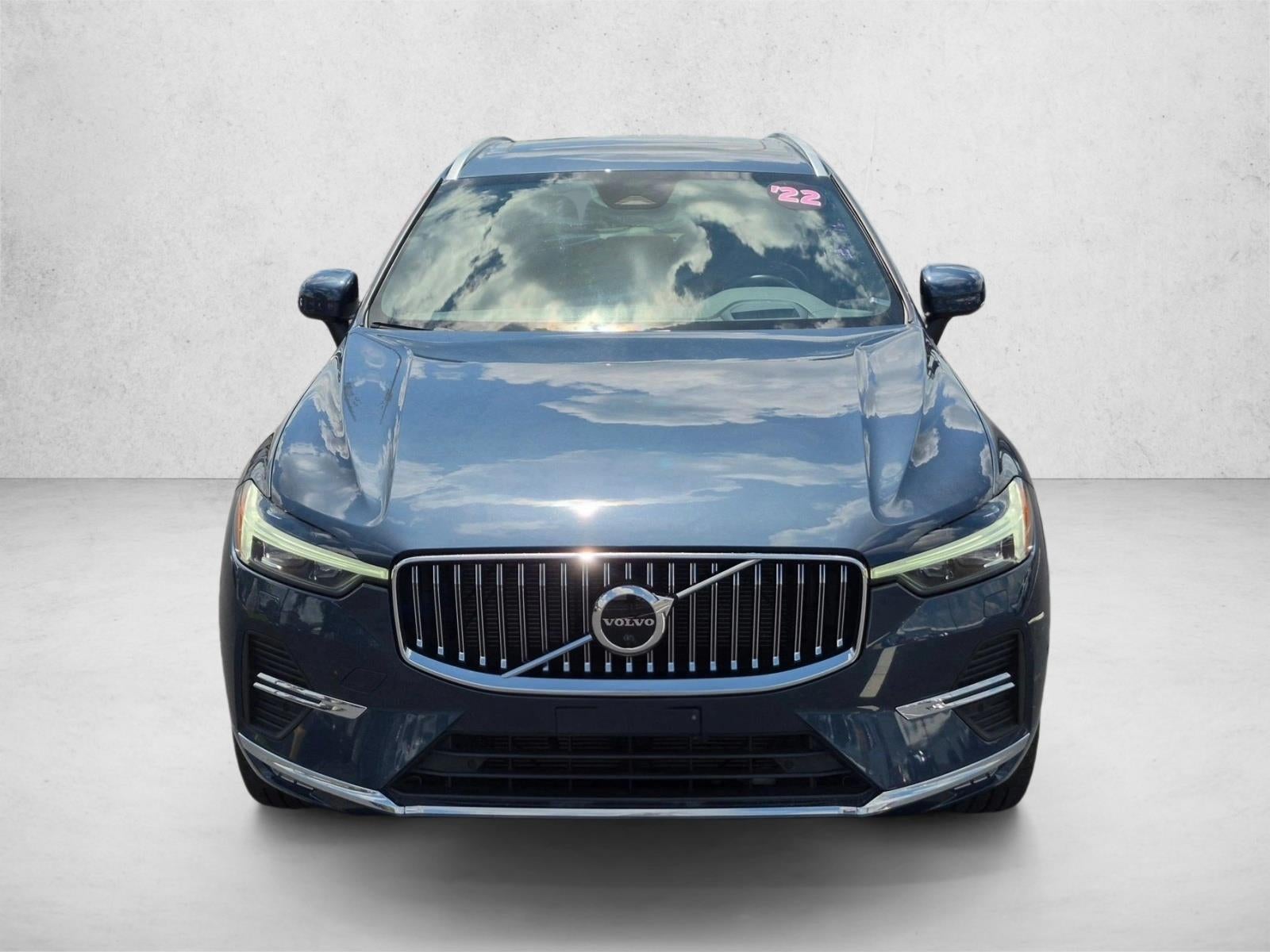 2022 Volvo XC60 B6 Inscription